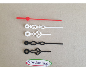 Plastik Akrep 6,5 cm Yelkovan 8,8 cm Desenli Siyah Veya Beyaz