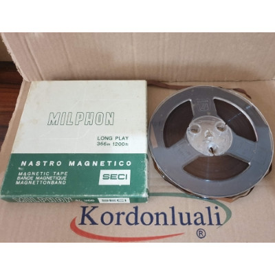 Makaralı Teyp Bandı İçi Dolu Kutulu Makaralı Teyp Bandı İçi Dolu Kutulu